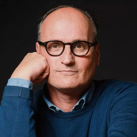 Dr Frank Bienenfeld